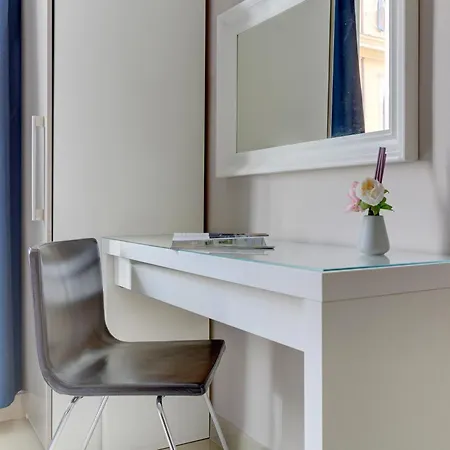 Claudia House Roma Termini Bed & Breakfast Exterior photo